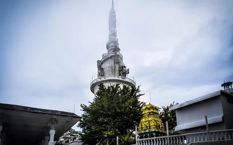 Ambuluwawa Tower Climb