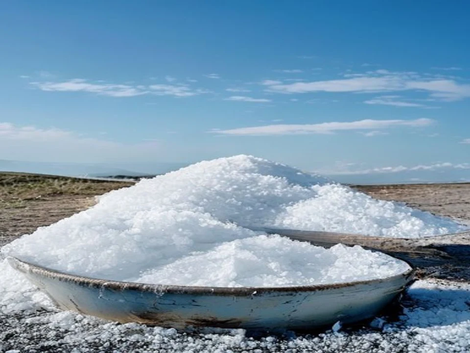 Salt Pans & Dry-Zone Scenery