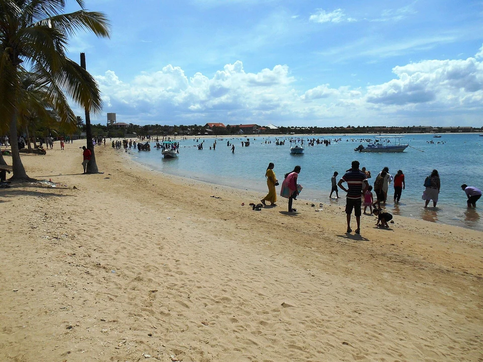 Shallow Bay & Resort Coast